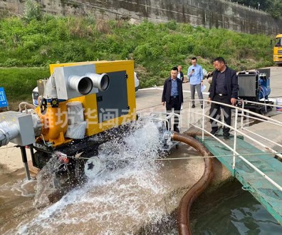 新疆客户采购6台水泵机组